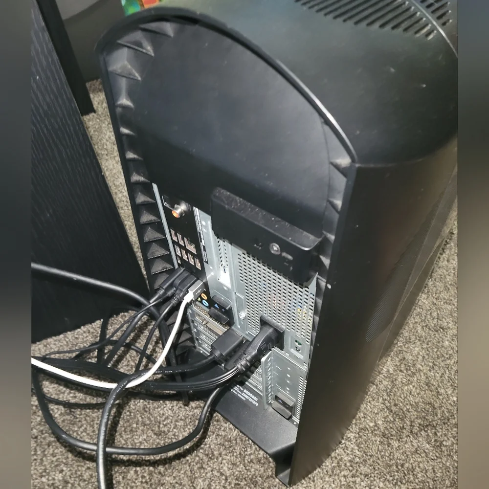Gaming computer set